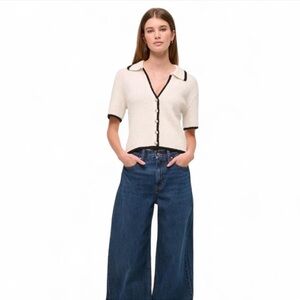 Abercrombie & Fitch Short-Sleeve Crochet-Style Polo – Size Small